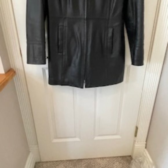 Danier Leather Coat XS - Picture 7 of 8